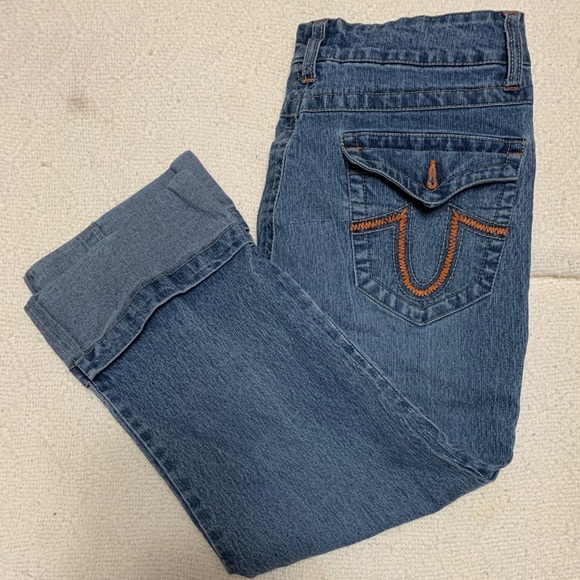 Capris - Picture 5 of 5